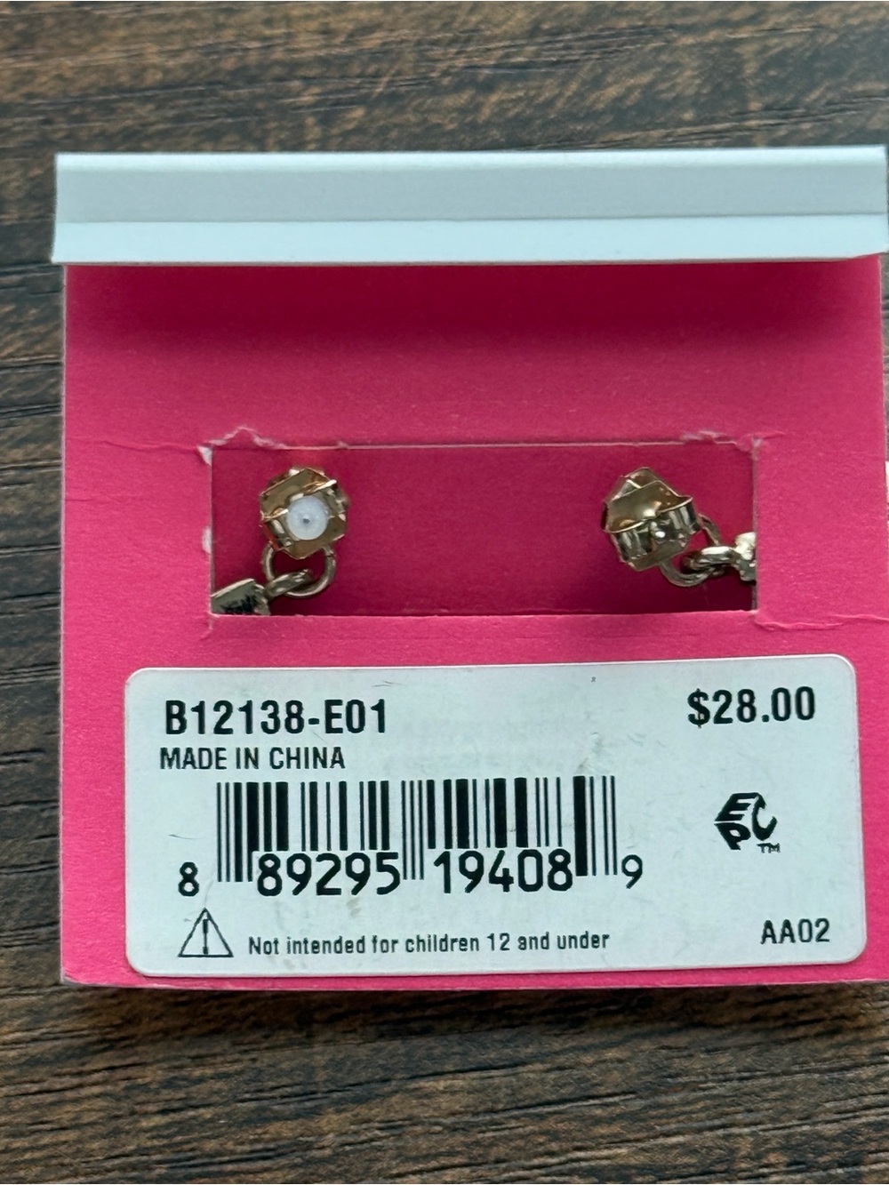 Betsey Johnson Heart & Rose Stud Earrings Set NWT Never Worn - Picture 2 of 2